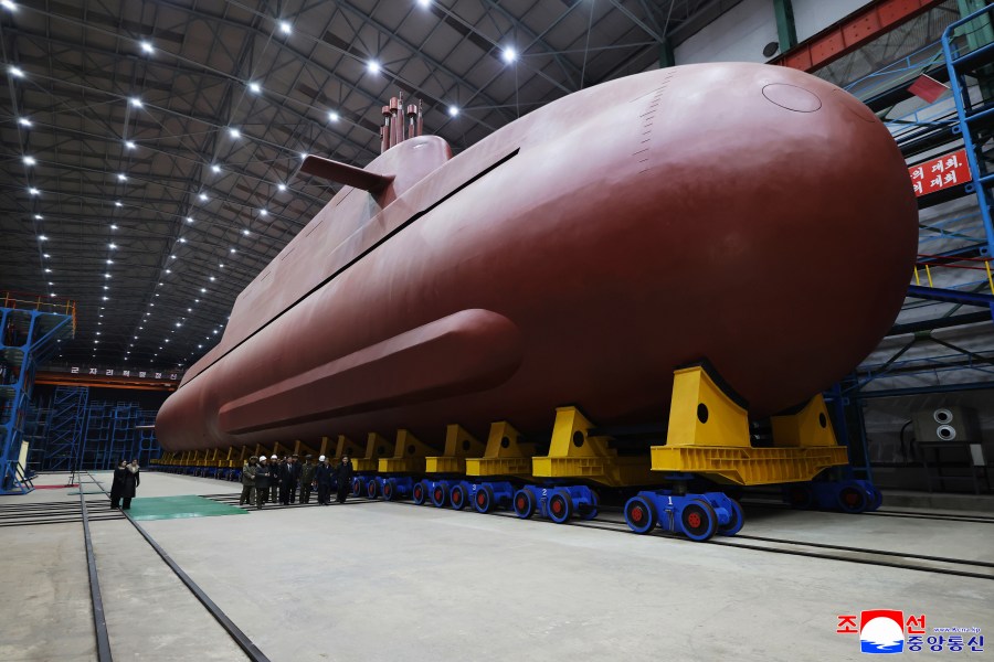 north-korea-displays-apparent-progress-in-construction-of-nuclear-powered-submarine