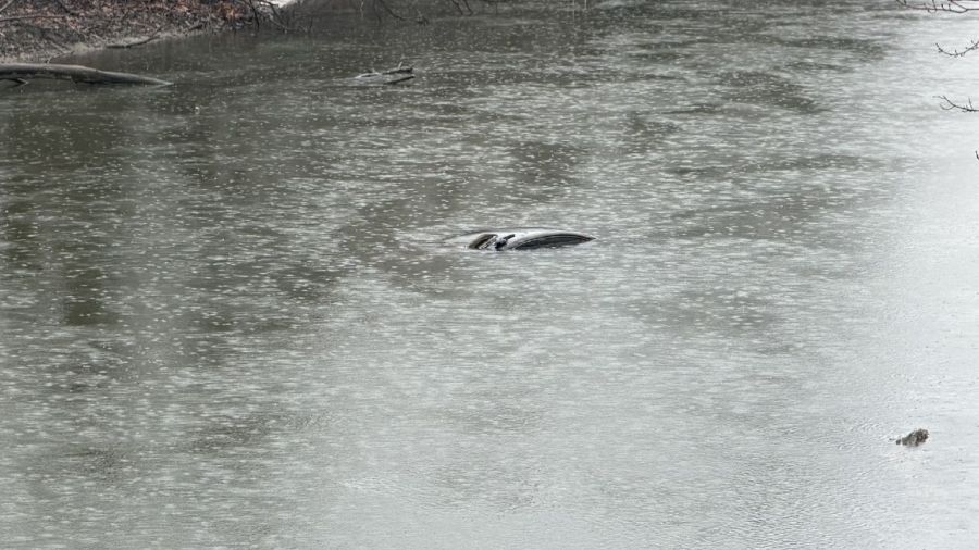 car-found-in-mahoning-river-in-warren