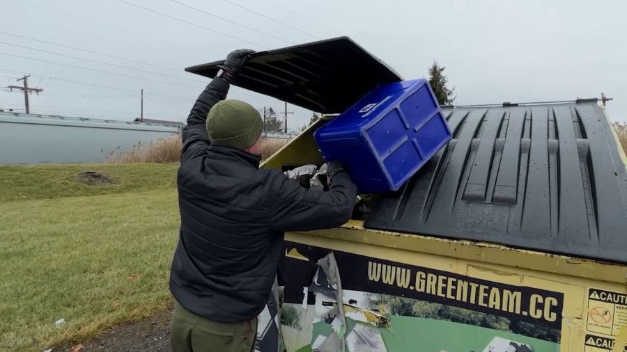 green-team-prepares-for-holiday-recycling-rush