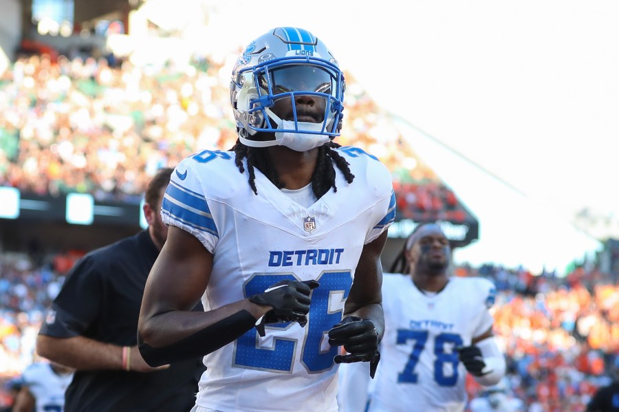 steelers-sign-veteran-defensive-back-to-active-roster