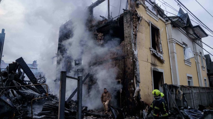 russia-strikes-ukraine-ahead-of-trump-zelensky-meeting