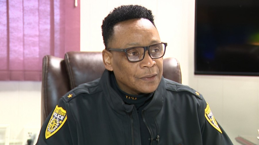 police-chief-carl-davis-retires-at-end-of-record-low-year-of-homicides-in-youngstown