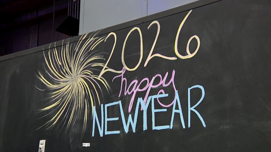 penguin-city-rings-in-the-new-year