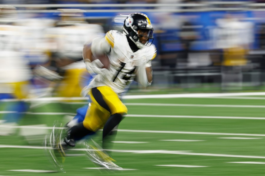 steelers-running-back-named-2025-team-mvp