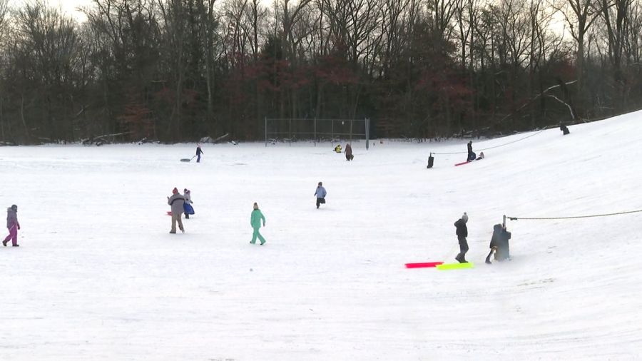 local-sled-hill-draws-generations-for-winter-fun