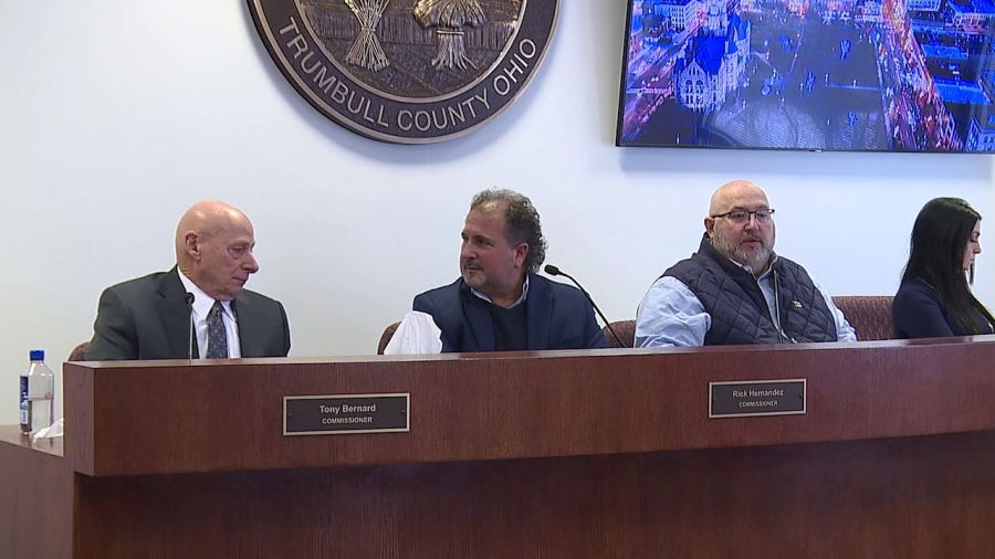 commissioners-select-new-chairman-in-trumbull-county