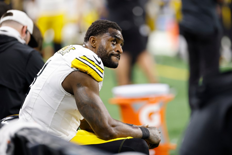 dk-metcalf-addresses-media-for-first-time-since-incident-with-fan