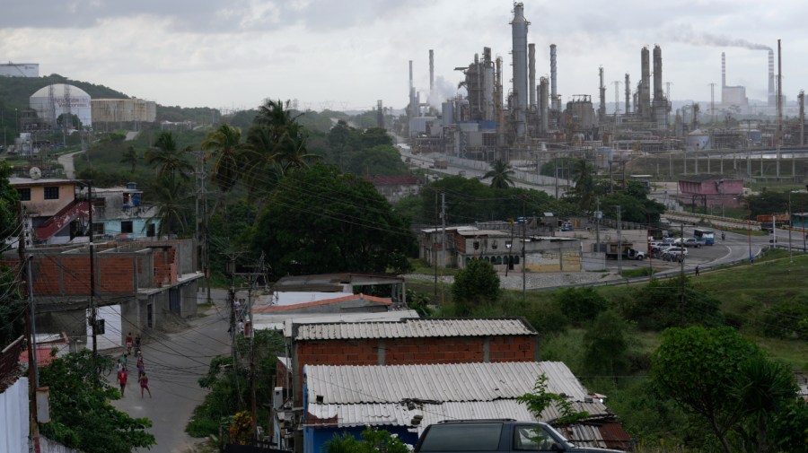 trump-makes-a-play-for-venezuela’s-oil.-will-us-companies-go-for-it?