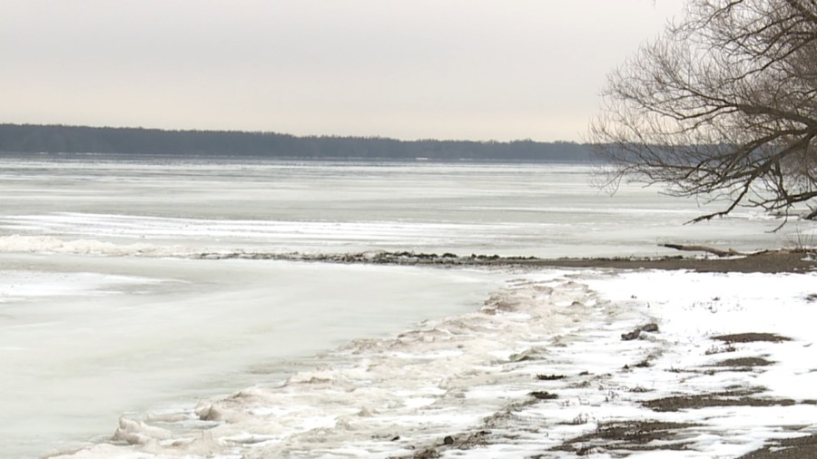 fall-through-the-ice-prompts-warning-from-first-responders