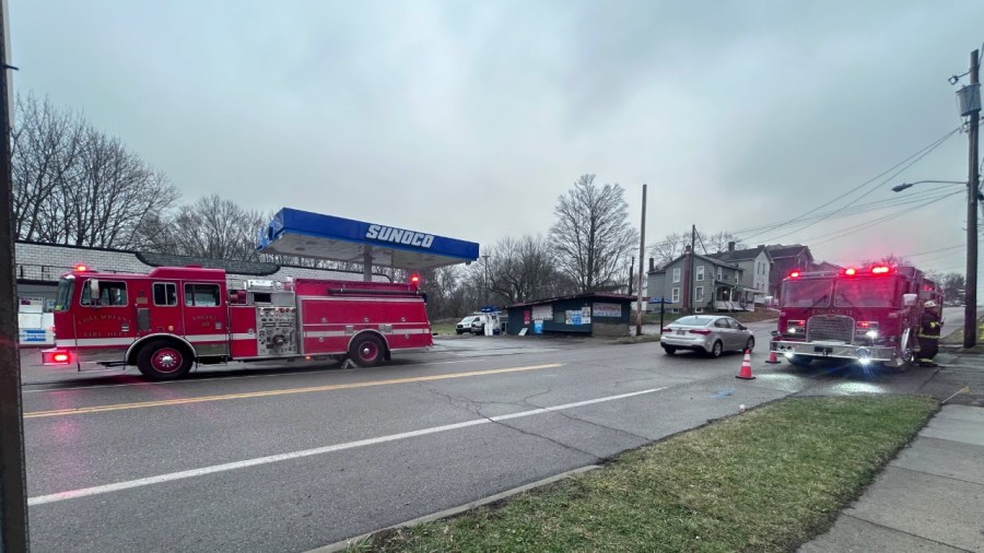 crews-evacuating-area-in-leetonia-due-to-gas-leak