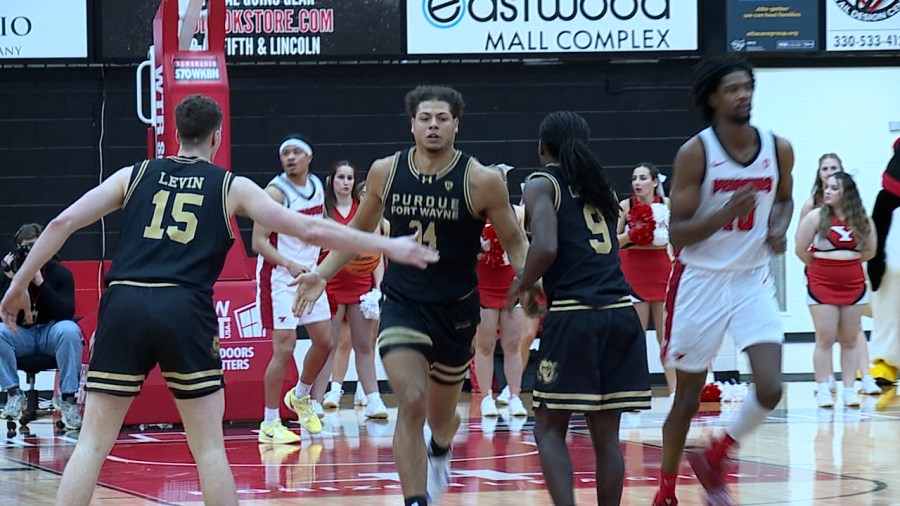 ysu-drops-fourth-straight-in-final-minute-loss