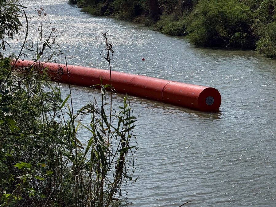 dhs-shows-off-new-border-buoys-in-rio-grande