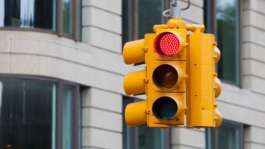 traffic-lights-malfunction-at-intersection-in-canfield