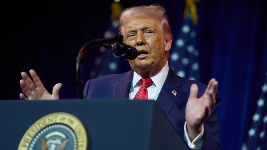 trump:-‘second-wave-of-attacks’-on-venezuela-canceled