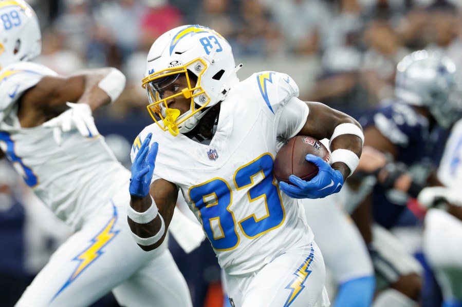 browns-ink-wideout,-punter-to-reserve/future-contracts