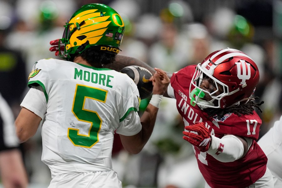 oregon-self-destructs-in-56-22-peach-bowl-loss-to-indiana