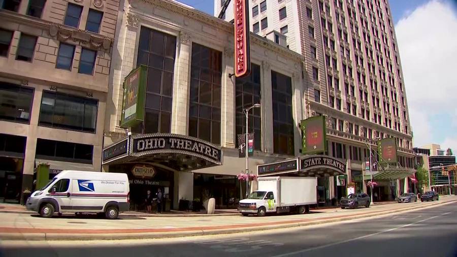 playhouse-square-offering-free-public-tours