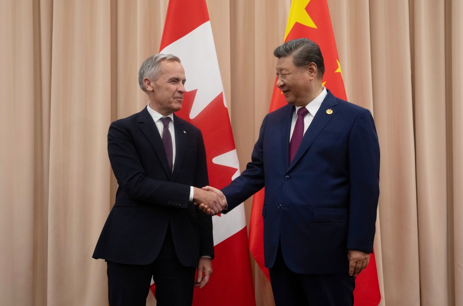 as-canada-tries-to-reduce-its-dependence-on-the-us,-its-leader-will-visit-china-to-rebuild-ties