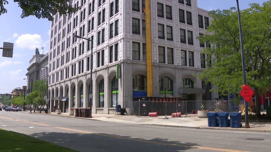 youngstown-school-board-delays-voting-on-100%-tax-abatement