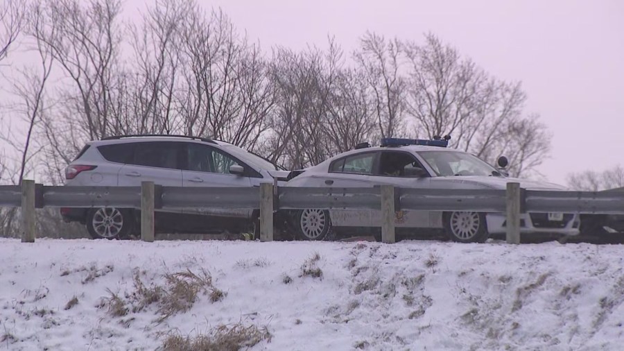 trooper-struck-on-i-76-w,-taken-to-hospital