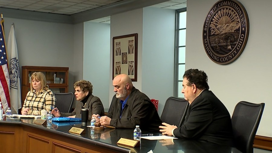 valley-residents-concerned-about-ice-presence;-it’s-been-here