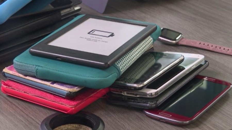 canfield-pd-partners-with-school’s-national-honor-society-to-collect-old-devices