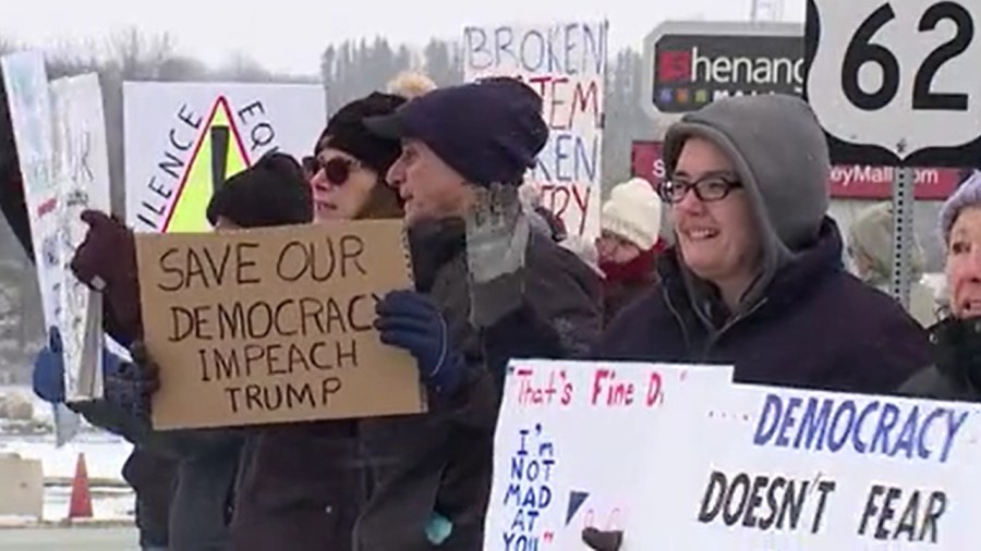 protestors-gather-in-mercer-for-global-day-of-action