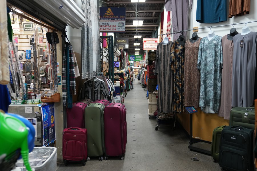 somali-businesses-struggle-during-the-minneapolis-ice-crackdown