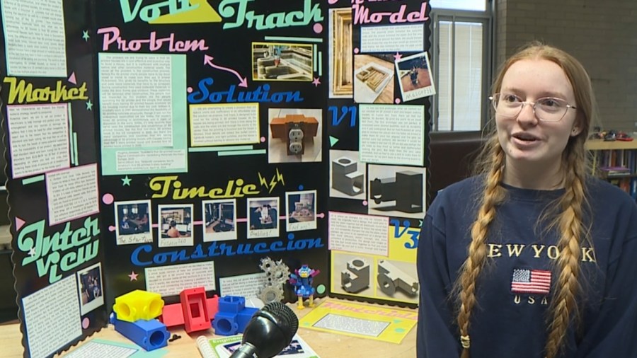 local-young-inventors-celebrated-at-statehouse