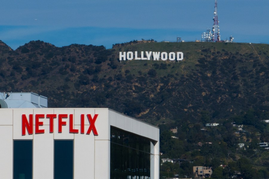 netflix-intensifies-bid-for-warner-bros-making-its-$72-billion-offer-all-cash