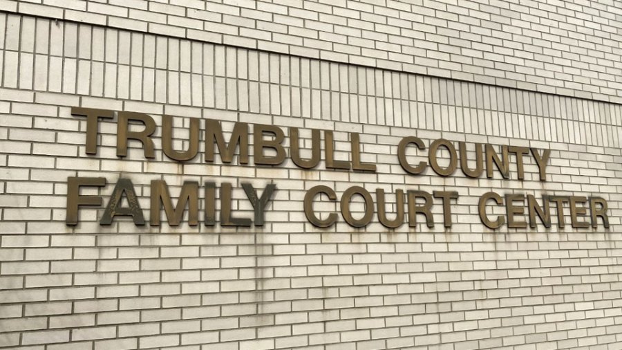 city-shutting-off-water,-court-closed-due-to-water-main-break-in-warren