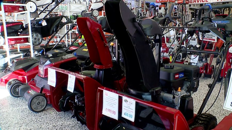 canfield-dealer-says-snowblowers-are-selling-fast