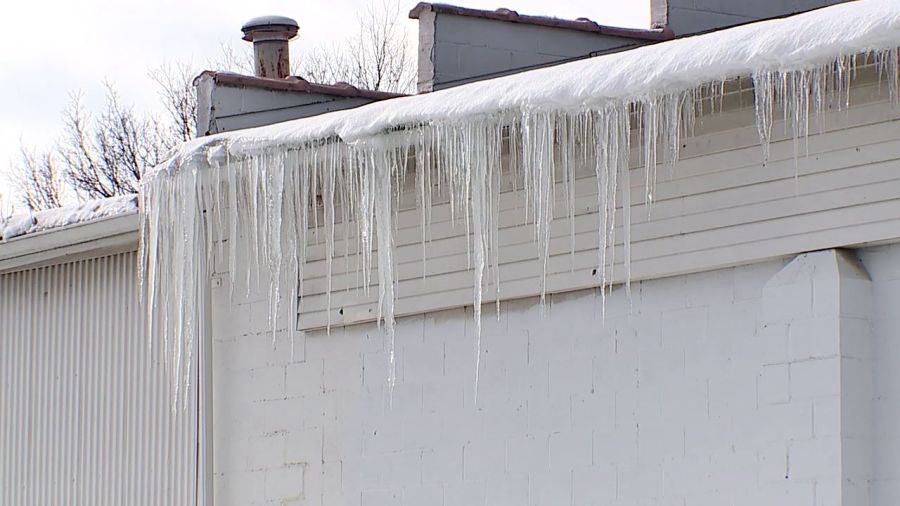 gutter-damage-in-cold-can-happen-sooner-than-you-think
