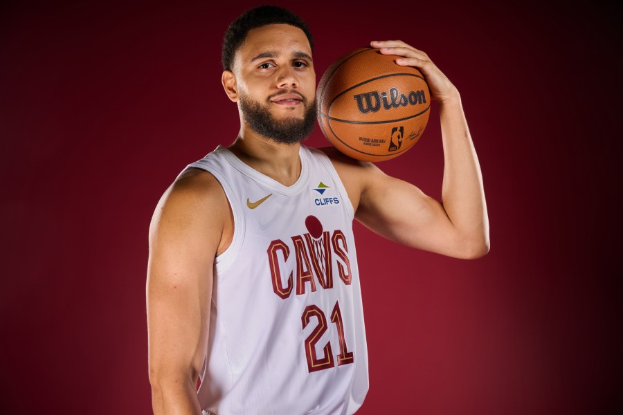 cavaliers-sign-former-cleveland-state-standout