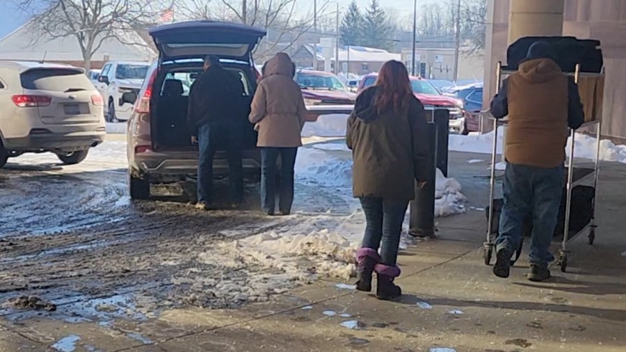 mobile-meals-of-salem-continues-deliveries-despite-cold