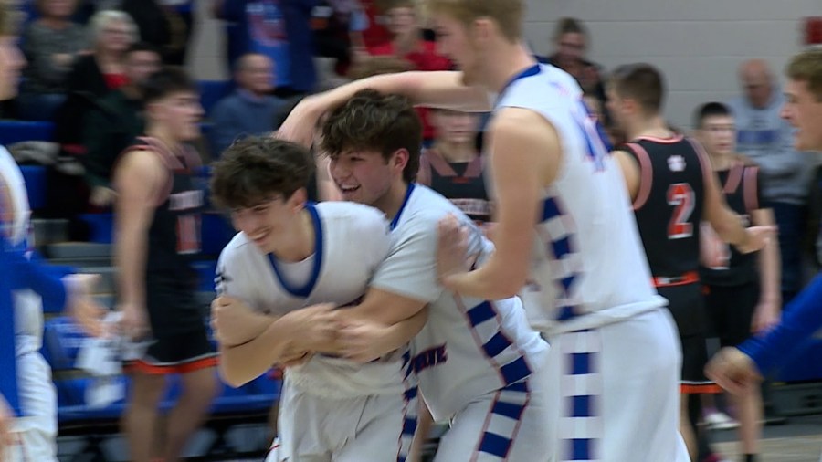 late-triple-fuels-western-reserve-comeback-win-over-springfield