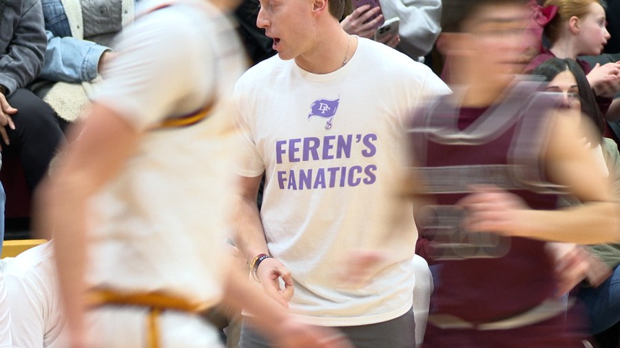 south-range-honors-long-time-athletic-director-in-fight-against-cancer