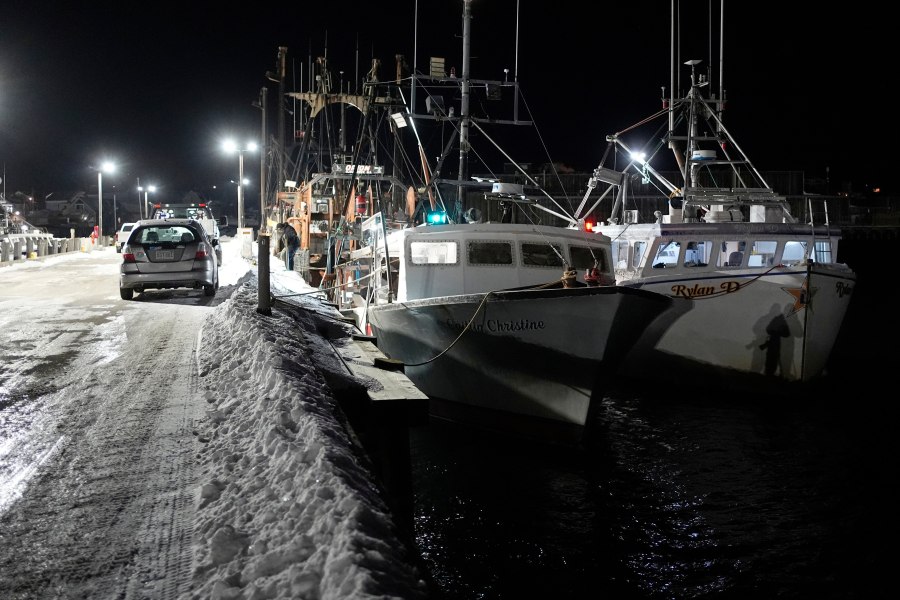coast-guard-suspends-search-for-people-missing-from-fishing-vessel-that-sank-off-massachusetts
