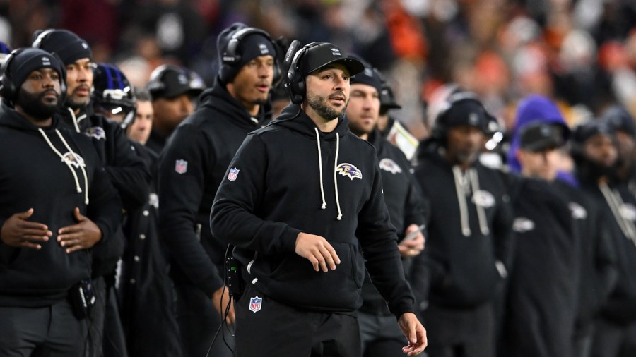 cardinal-mooney-graduate-lands-new-nfl-coaching-job