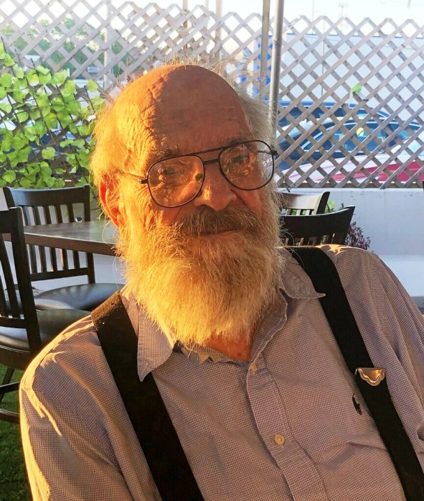 xj-kennedy,-prize-winning-poet-and-educator,-dies-at-96