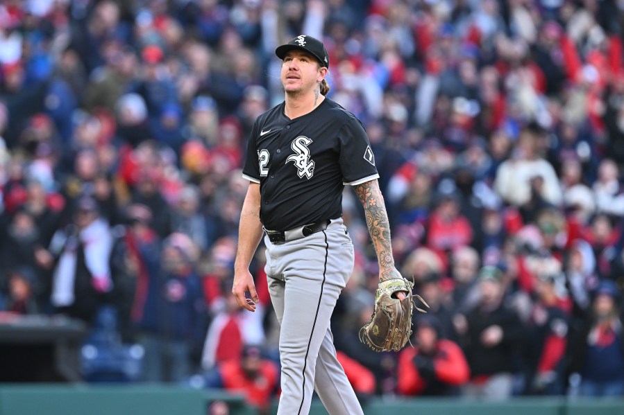 pirates-sign-ex-cleveland-pitcher-to-minor-league-deal