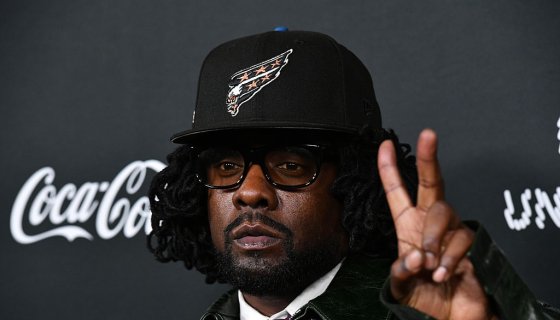 wale-&-leon-thomas-“watching-us,”-dave-east-“shooter-blocc”-&-more-|-daily-visuals-24.26