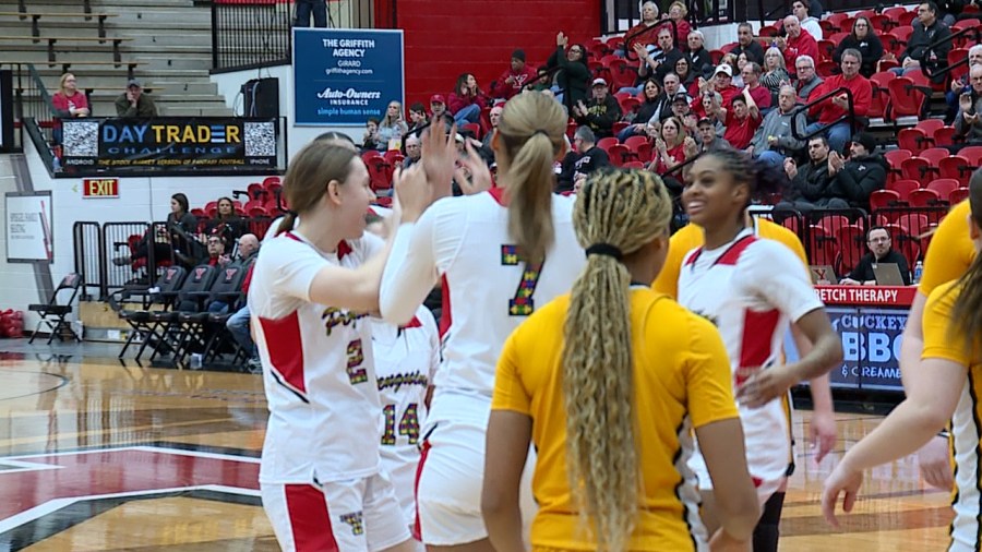 ysu-continues-rolling-with-key-conference-win