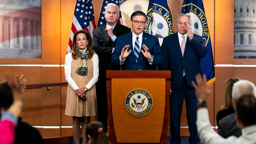 house-gop-digs-in-on-push-for-voting-bill-in-hopes-of-pressuring-senate