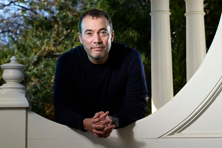 washington-post-publisher-will-lewis-says-he’s-stepping-down,-days-after-big-layoffs-at-the-paper