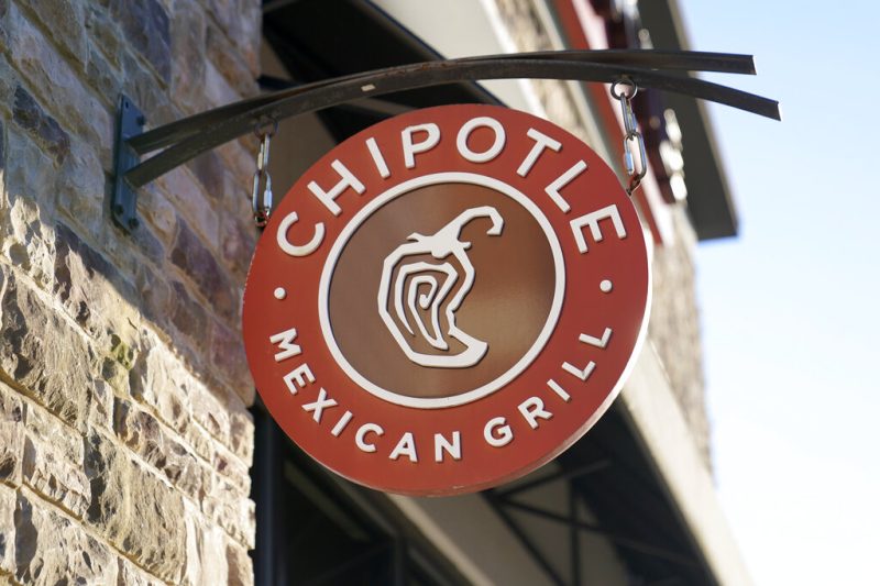 chipotle-to-raise-prices-in-2026,-focus-on-high-income-customers