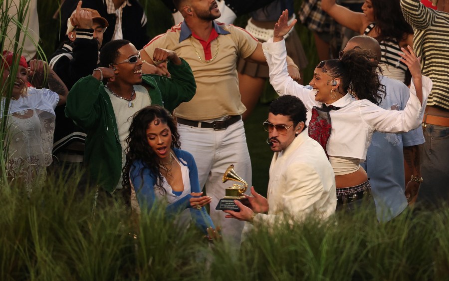 border-report-live:-boy-in-bad-bunny-show-not-the-one-detained-by-ice