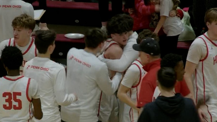 hickory-wins-overtime-thriller-at-the-buzzer