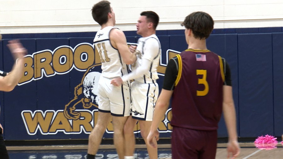 brookfield-edges-southeast-for-4-way-conference-tie