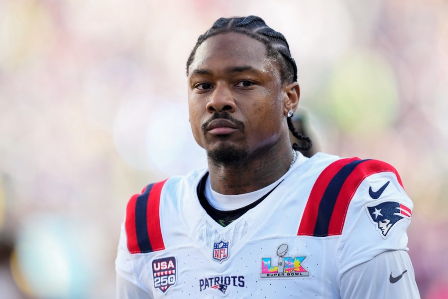 patriots’-stefon-diggs-pleads-not-guilty-to-strangulation,-assault-charges